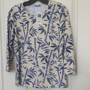 J.mclaughlin printed tee 3/4 sleeves